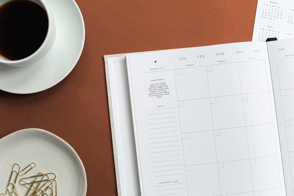 desk calendar
