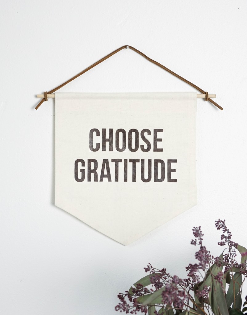 Choose gratitude banner